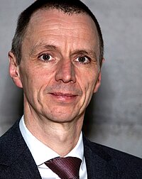 Porträt Prof. Dr. med. Michael Jöbges (DGNKN)
